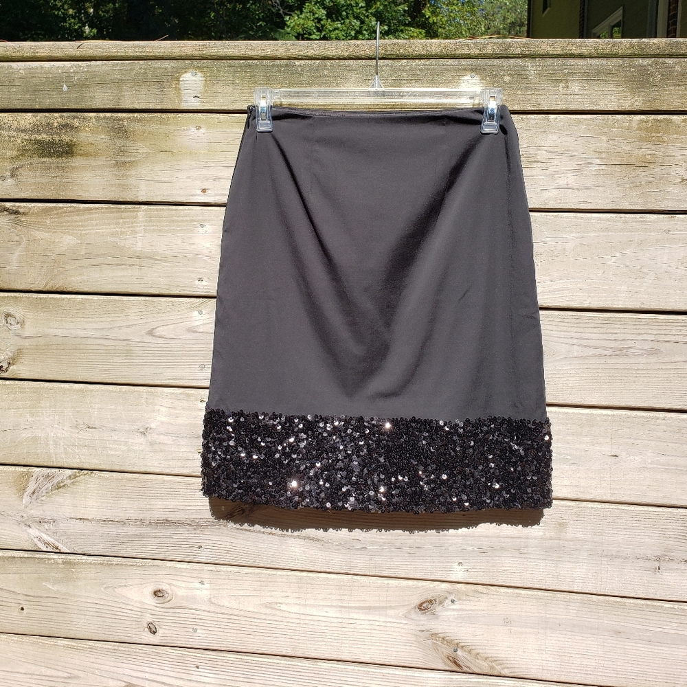 Talbolts Stunning Black Sequin Skirt. - Picture 6 of 6
